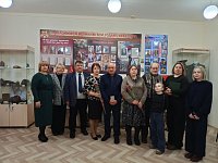 Их подвиг будет для нас примером