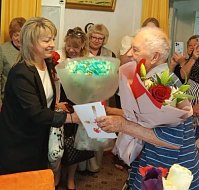 С Днем Победы поздравили труженика тыла В.В. Волохова