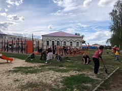 В центральном парке навели порядок