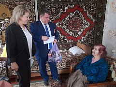 Глава района  приветствовал ветеранов 