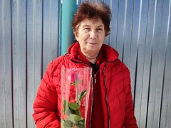 Депутаты городского Совета поздравили с 8 Марта матерей участников СВО