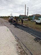 В Воронино ремонтируют дорогу в центре села