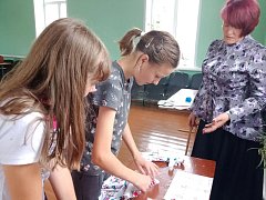Дети узнали о богатстве народных традиций и смастерили куклу - оберег