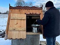 В Красном установлен общественный колодец