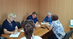 Куратор района провел личный прием граждан