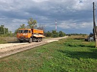 Фермеры отремонтировали дорогу на улице села