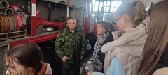 Святославкие школьники побывали в гостях у спасателей