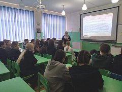 Со школьниками побеседовали о негативных явлениях среди молодежи