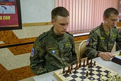Саратовские гвардейцы завершили участие в окружных сборах