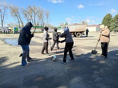 В Самойловке прошел Всероссийский субботник
