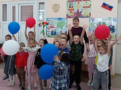 «От улыбки станет мир добрее»