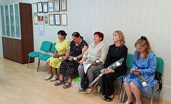 Памятные знаки вручены семьям погибших бойцов