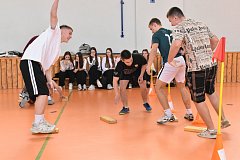 В Самойловской средней школе прошли соревнования среди старшеклассников