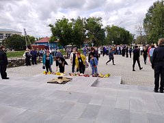 В День памяти и скорби в в р.п. Самойловке прошел митинг у стелы "Вечная слава. Вечная память"
