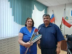 Глава Самойловского муниципального района М.А. Мельников провел встречу с членами семей погибших участников СВО