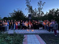 В Николаевке жители села собрались памятника землякам-героям