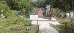 В Святославке прошла патриотическая акция «Чистый обелиск»