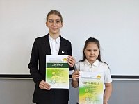 Самойловская школьница победила в региональном конкурсе