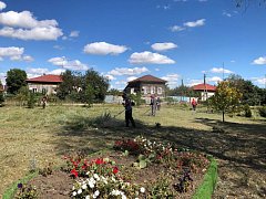 В центральном парке навели порядок