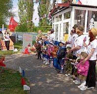 В детском саду «Ромашка» прошел Парад Победы 