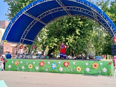«Цветочная фантазия» самойловцев порадовала буйством красок и ароматов