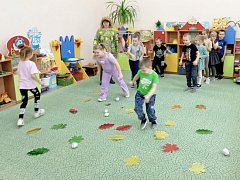 Дошкольники отправились в гости к Лесовичку