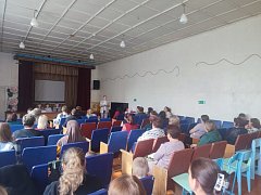 В преддверии летних каникул в Святославской школе прошло родительское собрание