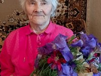 Поздравления принимала долгожительница Хрущевки