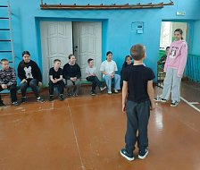 Ребята с удовольствием играли в игры народов России 