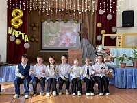 В Святославской школе прошёл праздничный концерт