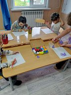 Дошкольники из Благовещенки приготовили рисунки для бойцов