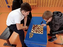 В Самойловской средней школе прошли турниры по шашкам и шахматам