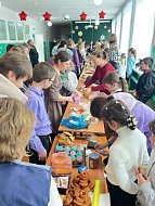 В Красавской школе ярмарка собрала много участников