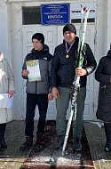 Семейный лыжный забег был посвящен Дню Защитника Отечества и Году семьи 
