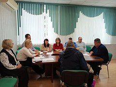 Глава Самойловского района Михаил Мельников провел прием участников СВО и членов их семей