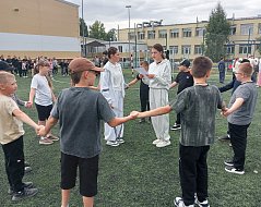 День дружбы и народных игр прошел в СОШ №1