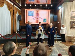 65 лет звучит музыка дружбы