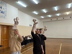 Студенты Саратовского театрального  института провели творческую встречу с участниками фестиваля "Театральное Приволжье" 