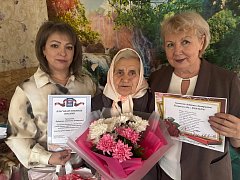 С 90-летием поздравили жительницу Самойловки