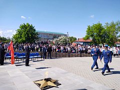 Сотрудники прокуратуры Самойловского района почтили память героев Великой Отечественной войны