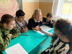 В Полтавке подростки стали участниками тематической программы