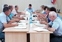 Депутаты Муниципального Собрания утвердили отчет местного отделения полиции за I полугодие