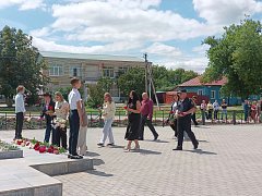 Минутой молчания самойловцы почтили память погибших в годы Великой Отечественной войны