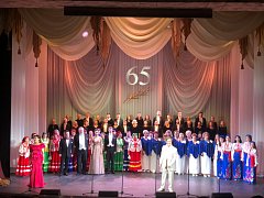 65 лет звучит музыка дружбы