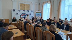 Главе КФХ Виктору Анатольевичу Семикину вручили общественную медаль