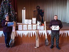 Жители Красавского МО отправили помощь солдатам