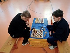 В Самойловской средней школе прошли турниры по шашкам и шахматам