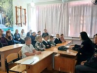 В Полоцкой школе на родительском собрании обсудили профилактическую работу