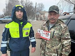 В Самойловском районе госавтоинспекторы провели профилактическую акцию «Безопасные каникулы!»