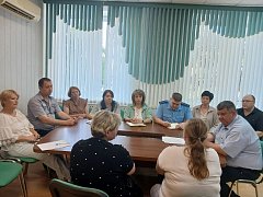 Глава района провел прием членов семей участников СВО